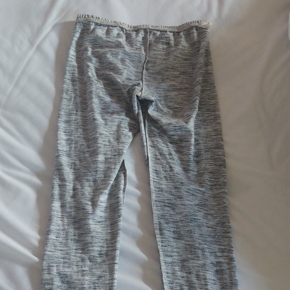Grey leggings